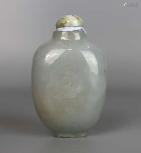 A Chinese Jade Snuff Bottle, Qing Dynasty