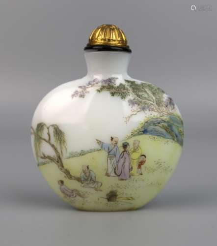 A Chinese Glass Snuff Bottle Painted in Falangcai,