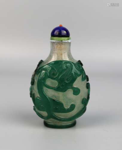 A Chinese Green Glass Snuff Bottle, 18th/19th Century