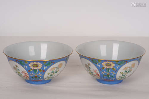 乾隆粉彩花卉纹碗一对 A Pair of Chinese Famille Rose Floral Porcelain Bowls