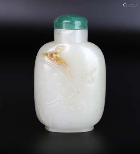 A Chinese Incised Jade Snuff Bottle, Pebble Material,