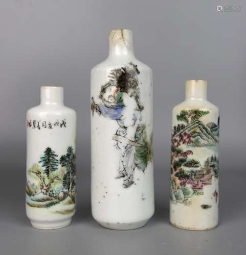 Three Chinese Qianjiang Glazed Snuff Bottles, Qing