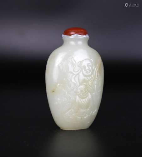 A Chinese Jade Snuff Bottle Carved with Figures, Qing