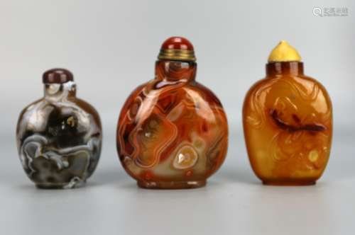 Three Chinese Agate Snuff Bottles, Qing Dynasty