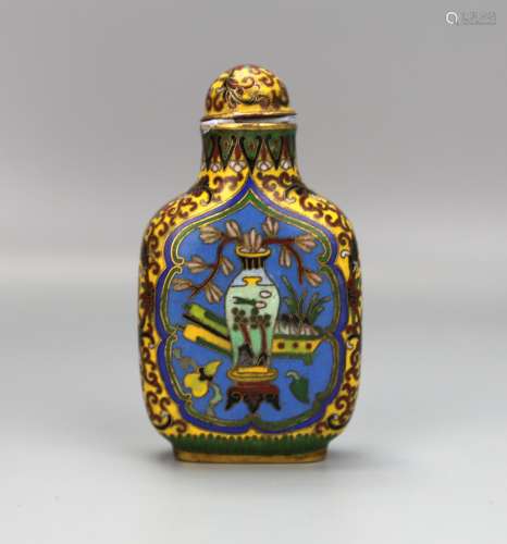 A Chinese Cloisonne Snuff Bottle, Mid Qing Dynasty