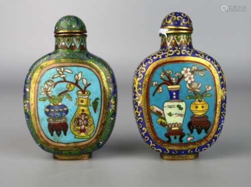 A Pair of Chinese Cloisonne Snuff Bottles, Qing Dynasty