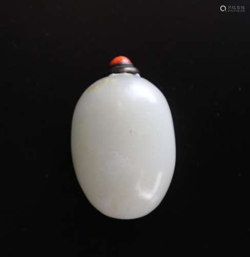 A Chinese White Jade Egg Shaped Snuff Bottle, Qing