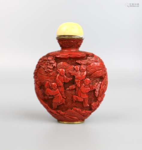 A Chinese Imperial Lacquer Snuff Bottle Depicting