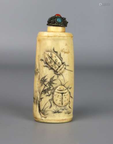 A Chinese Bone Snuff Bottle Carved with Insects, Qing