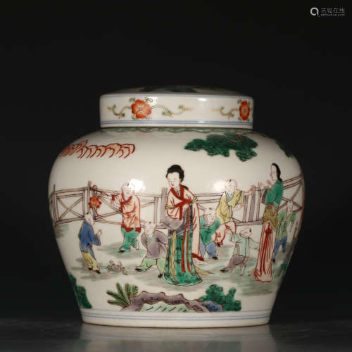 大清康熙年制款   古彩人物故事图茶叶罐。 A Chinese Multi Colored Figure Painted Porcelain Caddy