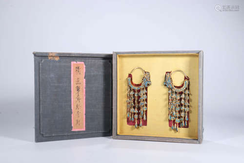 清代：银鎏金点翠·龙纹耳环一对 A Pair of Chinese Silver Gild Kingfisher Craft Ear Rings