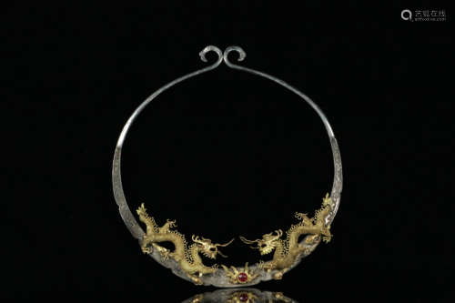 纯金龙纹项圈 A Chinese Dragon Pattern Gold Naeklace