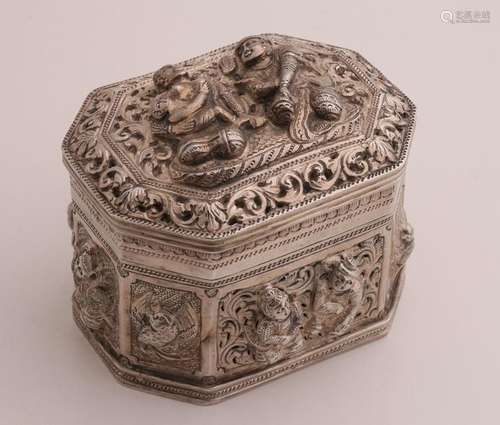 Oriental silver box