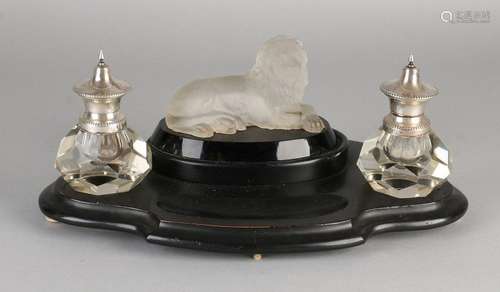 Inkstand