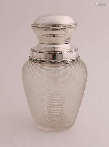 Tea caddy with silver, 1900