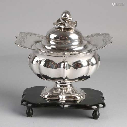 Silver tobacco jar, 1850