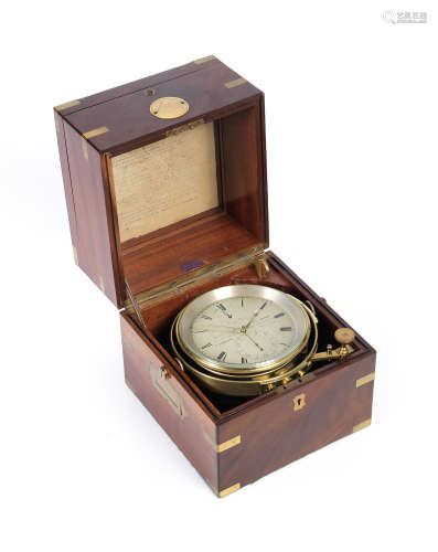 An early 20th century eight day brass-bound mahogany marine chronometer Dent, Maker to the KING, 61 STRAND & 4 ROYAL EXCHANGE , LONDON. No.58548