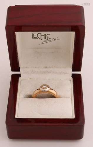 Gold ring with diamond, Le Chic