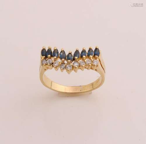 Gold ring with sapphire and diamond