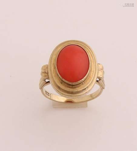 Ring with red coral