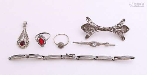 Lot of silver jewelry with filigree