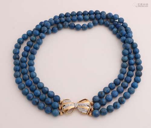 Lapis lazuli necklace with gold diamond lock