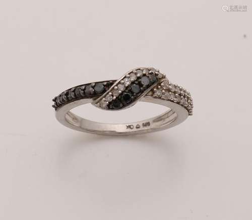 Silver ring with diamond