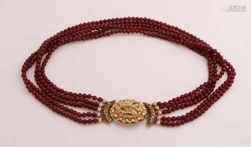 Spinel necklace with gold tone lock