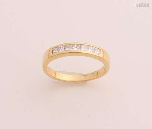 Gold row ring with diamond