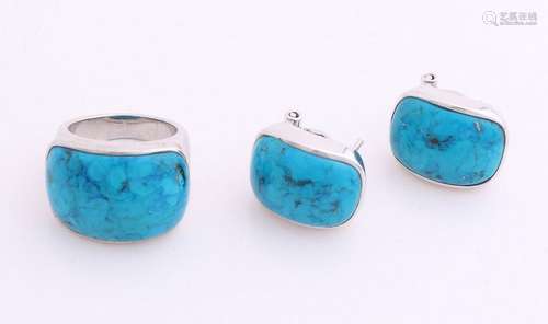 Silver ring and earrings with turquoise