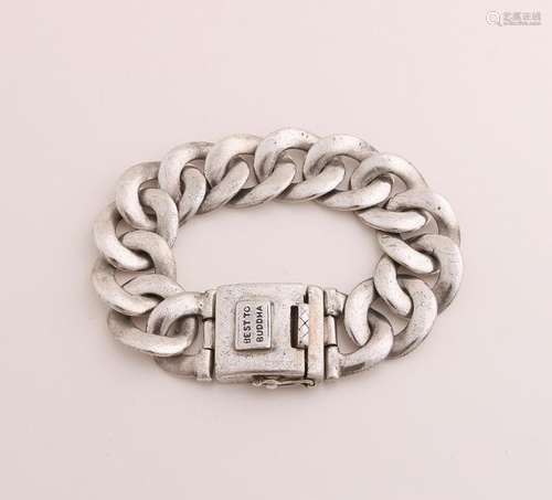 Budha to budha bracelet