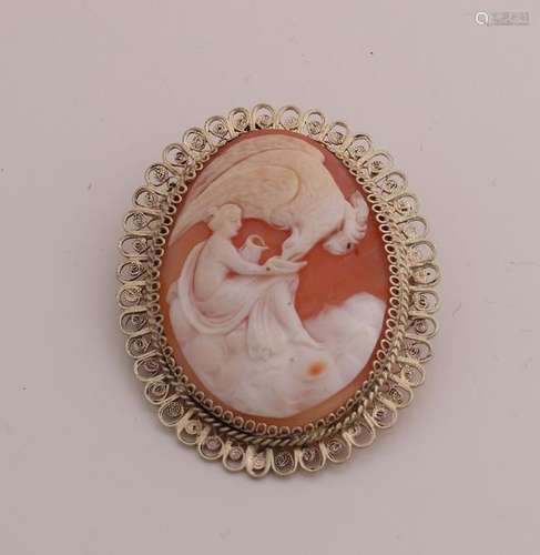 Silver brooch / pendant with cameo