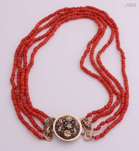 Red coral necklace