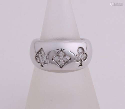 White gold ring with diamond