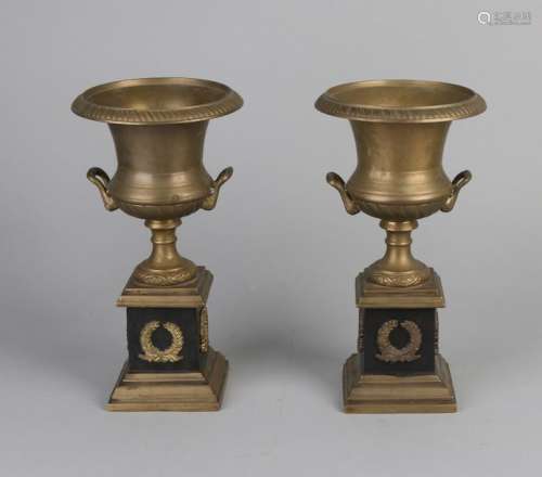 2x Empire style crater vases