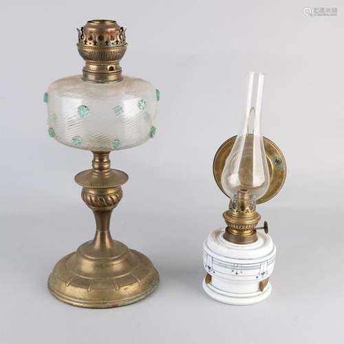 2x Petroleum lamps