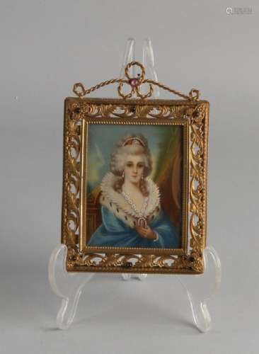 Portrait miniature with woman