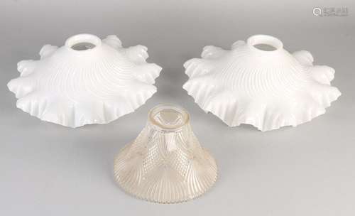 3x Antique lampshades