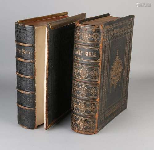 2x Antiquarian English Bibles