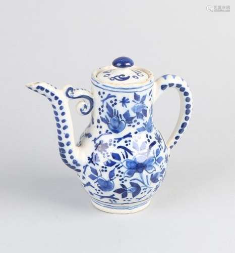 Delft jug