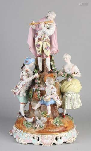 Porcelain sculpture group