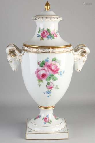 Large Fürstenberg show vase