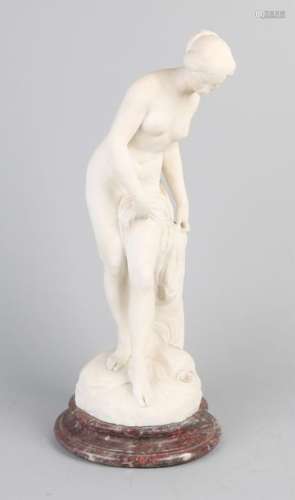 Alabaster figure, Nude woman