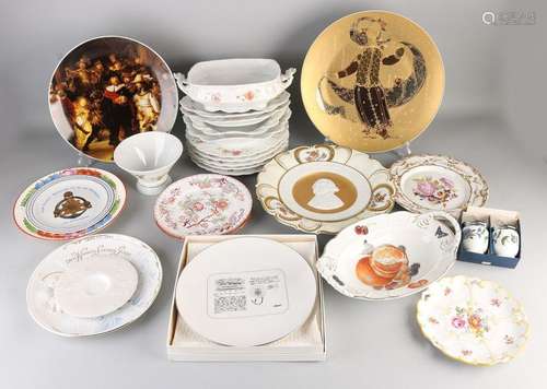 Lot of German decorative porcelain