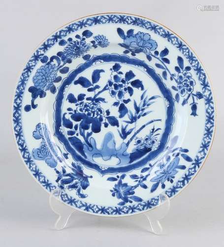 Chinese dish Ø 28.4 cm., 18th century