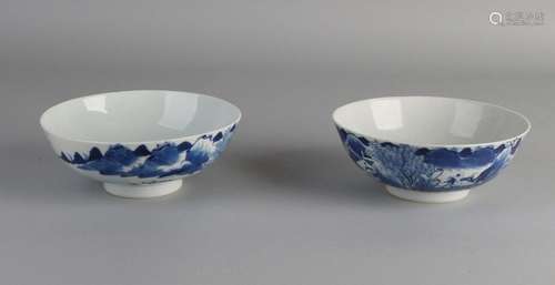 2x Chinese bowls