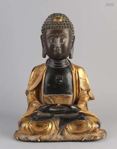 Bronze buddha