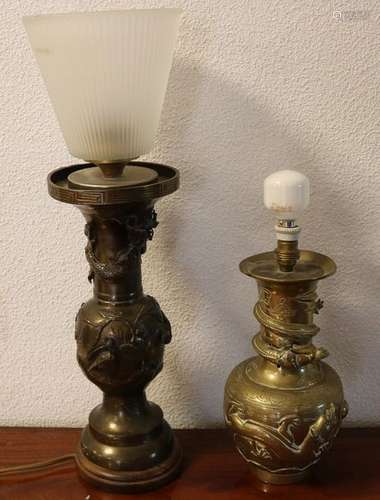 2x Japanese lamps