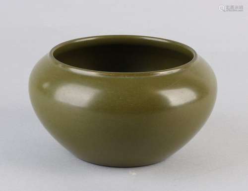 Chinese bowl with tea glaze