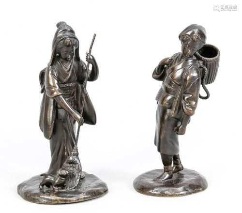 2x Japanese bronze figures